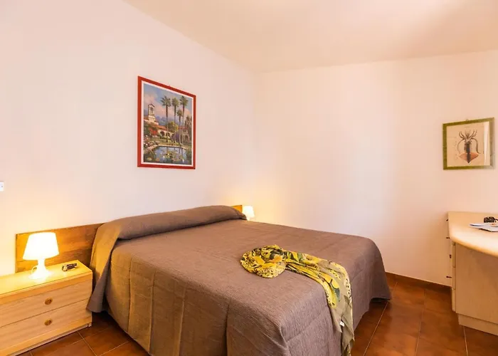 Lägenhetshotell La Meridiana Capo Vaticano